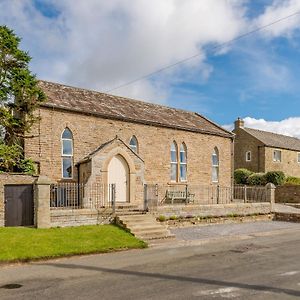 Church Manor Villa Carlton  Exterior photo