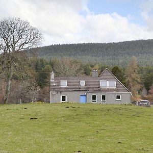 Half House Villa Nethy Bridge Exterior photo