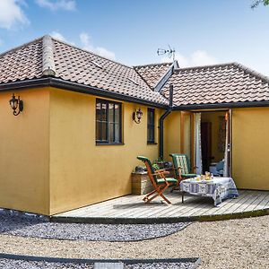 Bradcar Farm Cottage Snetterton Exterior photo