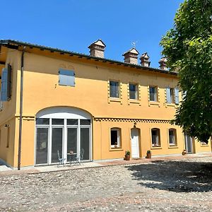 Al Civico 73 Bed & Breakfast Carpi Exterior photo