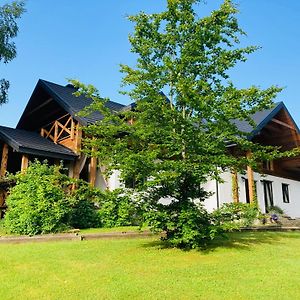 Modryna - Modrzewiowy Dom Bed & Breakfast Cisna Exterior photo