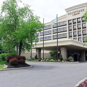 Courtyard By Marriott Lyndhurst/Meadowlands Hotel Exterior photo