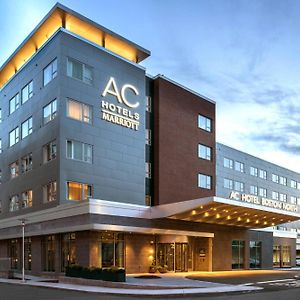 Ac Hotel By Marriott Boston North Medford Exterior photo