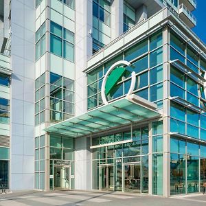 Element By Westin Vancouver Metrotown Hotel Burnaby Exterior photo