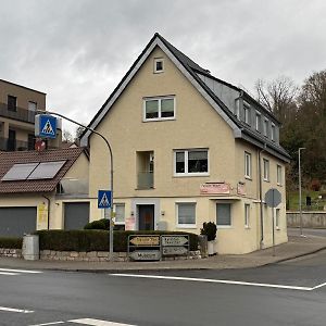 Gaestezimmer , Pension Wauri Hotel Waldenbuch Exterior photo