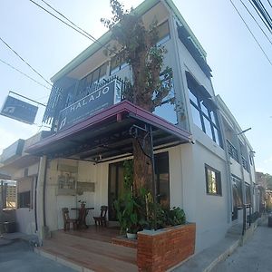 Halajo Bnb Transient Bed & Breakfast Laoag Exterior photo