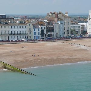 Royal Hotel (Adults Only) Eastbourne Exterior photo