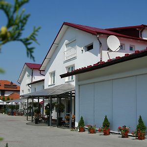 Hotel Restauracja Malopolska Jaslo  Exterior photo