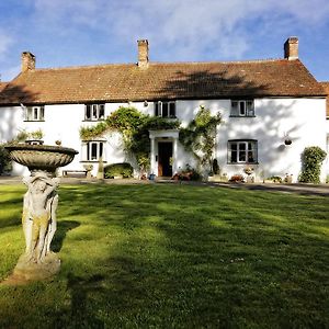 Langaller Manor House Taunton Exterior photo