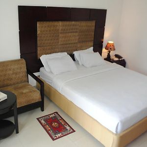 Hotel Mishuk Cox's Bazar Room photo