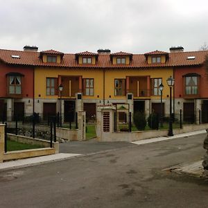 Apartamentos - El Bosquin Nueva De Llanes Exterior photo