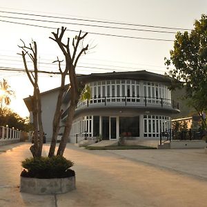 Khaoyai Terrazzo Hotel Mu Si Exterior photo