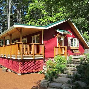 Cosy Woodpecker Cottage Fernwood Exterior photo