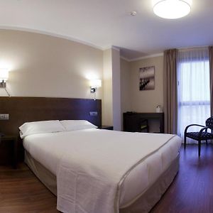 Hotel Rio Hortega Valladolid Room photo
