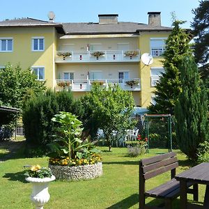 Kirchenwirt Hotel Velden am Woerthersee Exterior photo