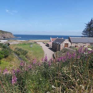 Mill Of Nethermill Holidays Pennan Exterior photo