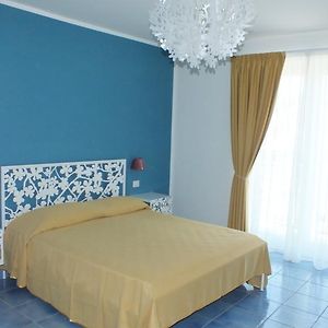 Casa Vacanze Baia Garagliano Apartment Scario Room photo