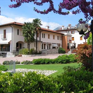 Hotel Da Si-Si Gemona del Friuli Exterior photo