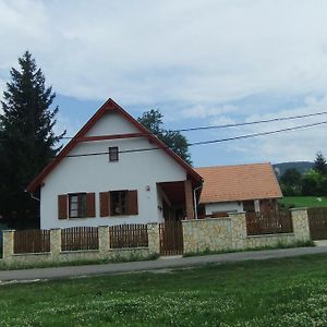 Galambos Pinceszet Hotel Abaujszanto Exterior photo