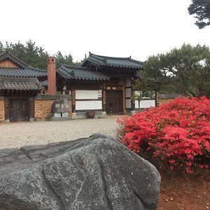 Peepul Hanok Stay Gwangyang  Exterior photo