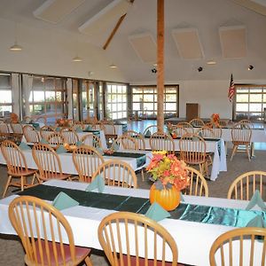 Bend-Sunriver Camping Resort Two-Bedroom Cabin 5 Exterior photo