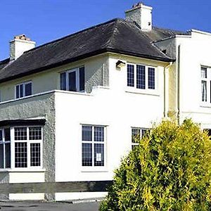 The Fishermans Arms Hotel Ulverston Exterior photo