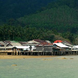 Mango House Seafront Suites And Villas Koh Lanta Exterior photo