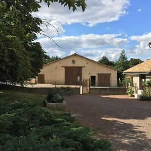 Chambres D'Hotes Du Puy D'Anche Sauze-Vaussais Exterior photo