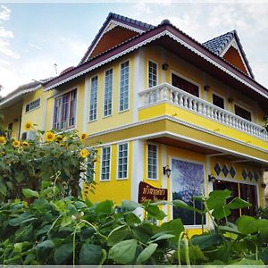 Baan Bussaba Hotel Trang Exterior photo