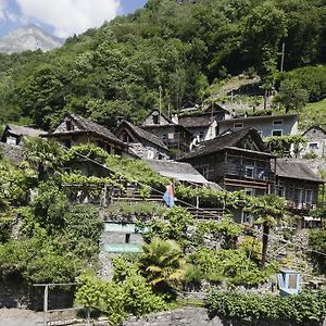 Rustici Della Verzasca Ferien Wohnungen Vogorno Exterior photo