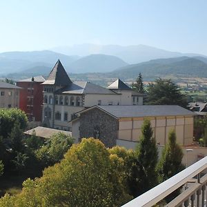 Ap-Art Apartment La Seu d'Urgell Exterior photo