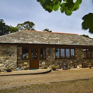 The Old Wagon House Villa Saint Clether Exterior photo