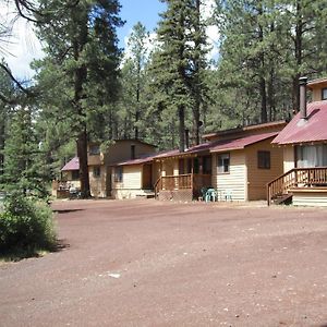 Greer Point Trails End Cabins Villa Exterior photo