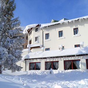 Hotel Victoria Rivisondoli Exterior photo