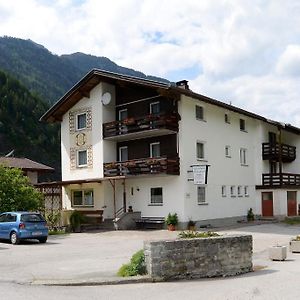 Haus Gamsblick Hotel Umhausen Exterior photo