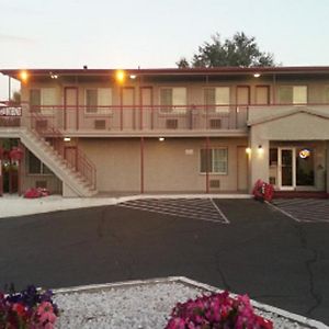 Econo Lodge Moses Lake Exterior photo