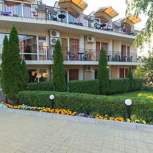 Family Hotel Dayana Beach Sinemoretz Exterior photo