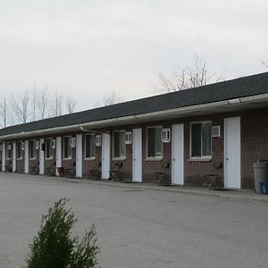 Newburg Inn Motel New Hamburg Exterior photo