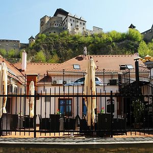 Hotel Pod Hradom Trencin Exterior photo