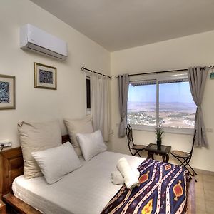 Amazing Galilee View Apartment Safed Exterior photo
