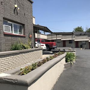 Selkirk Motel Colville Exterior photo