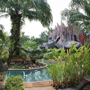 Nattha Waree Hot Spring Resort And Spa Ban Nua Khlong Exterior photo