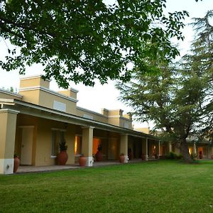 Posada Los Eucaliptus Guest House Capilla del Senor Exterior photo