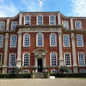 Chicheley Hall Hotel Exterior photo