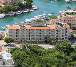 Hotel Encanto Aventuras Club All Suites Resort Puerto Aventuras Exterior photo