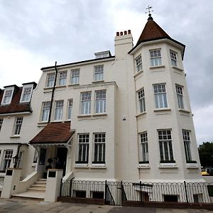 Tower Apartments Southend-on-Sea Exterior photo