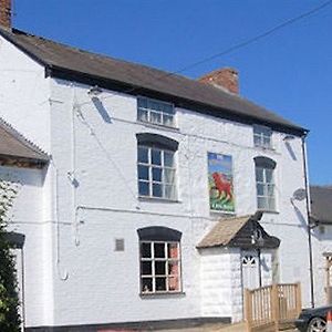 The Red Lion Inn Castle Caereinion Exterior photo