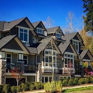 Brookside Inn Boutique Hotel Abbotsford Exterior photo