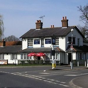 The Wellington Arms Hotel Sandhurst  Exterior photo