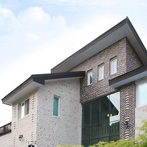 Forest Pension Yangpyeong Exterior photo